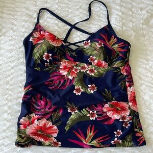Beautiful floral cami swim suit top with cross cross v-neck and built in bra